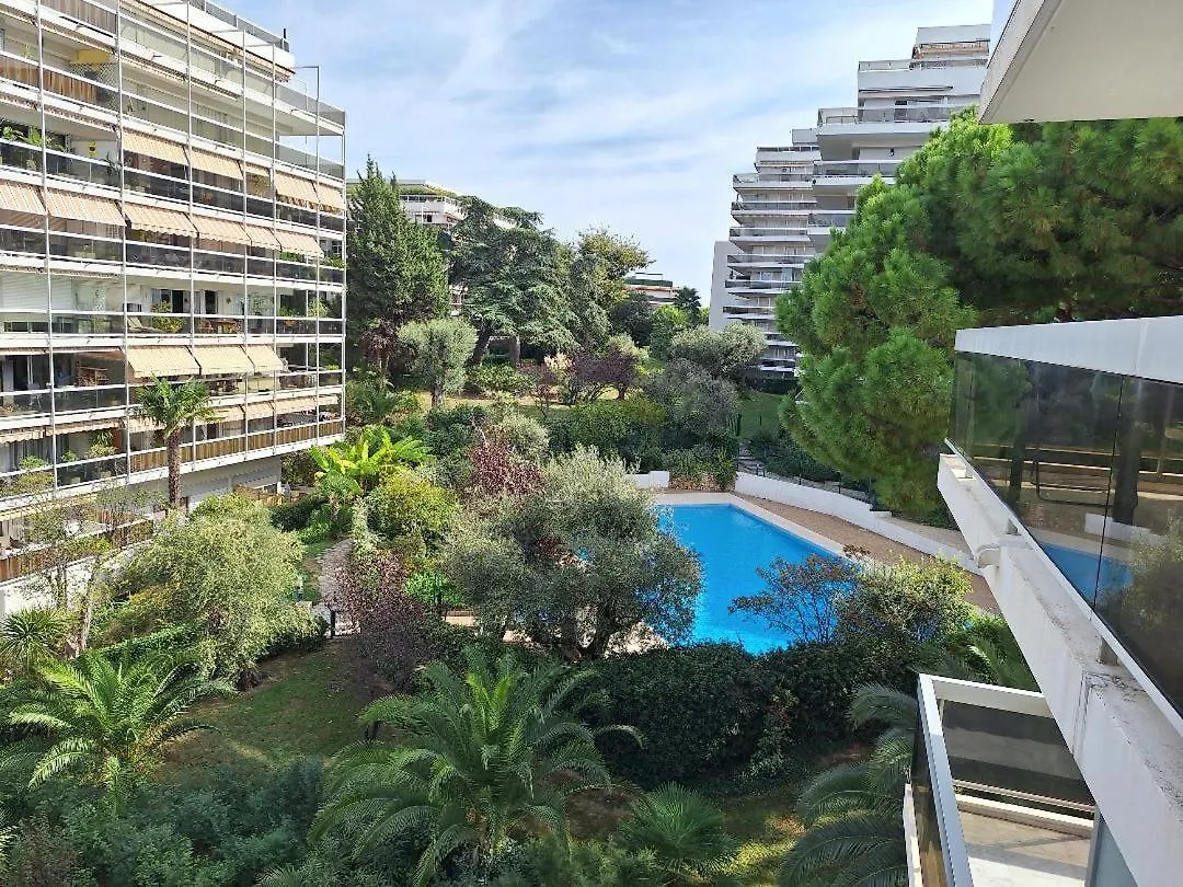 Juan Les Pins Charming Apartment Juan-les-Pins